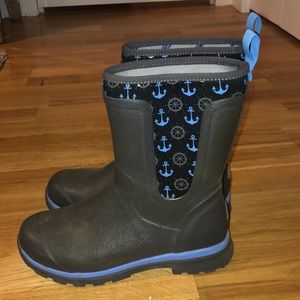 Muck Boot rain boots